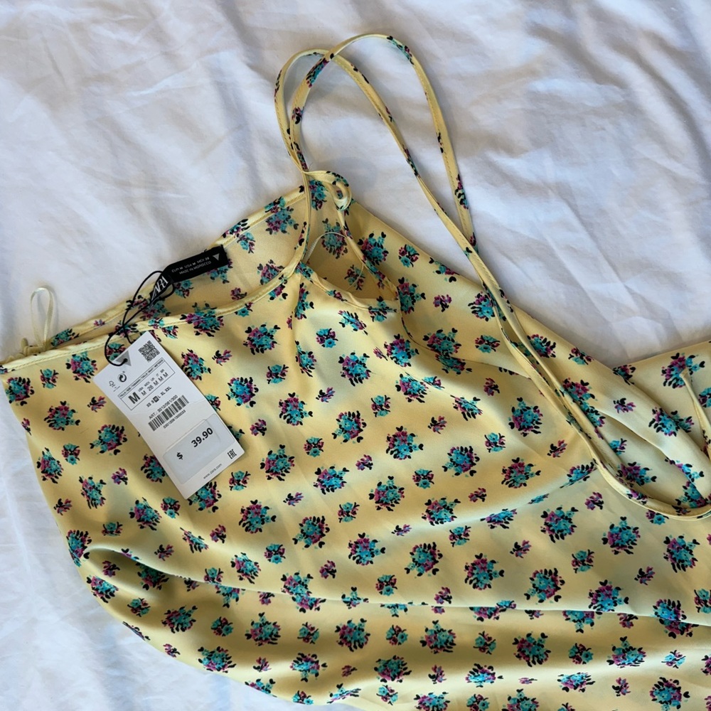Zara yellow flower printed skirt
